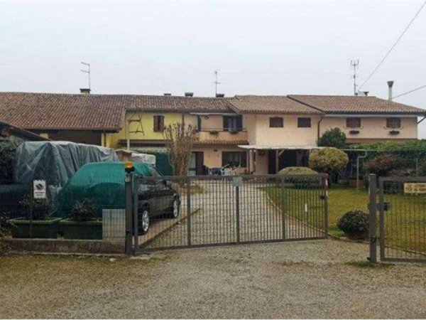casa indipendente in vendita a Vedelago