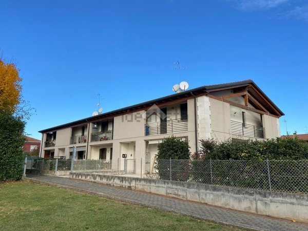 appartamento in vendita a Vedelago in zona Albaredo