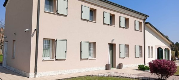 casa indipendente in vendita a Vedelago in zona Albaredo