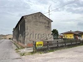 casa indipendente in vendita a Vedelago in zona Albaredo