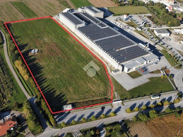 terreno edificabile in vendita a Vedelago