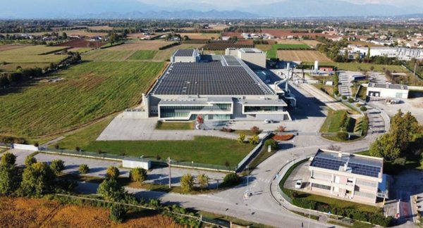 locale commerciale in vendita a Vedelago