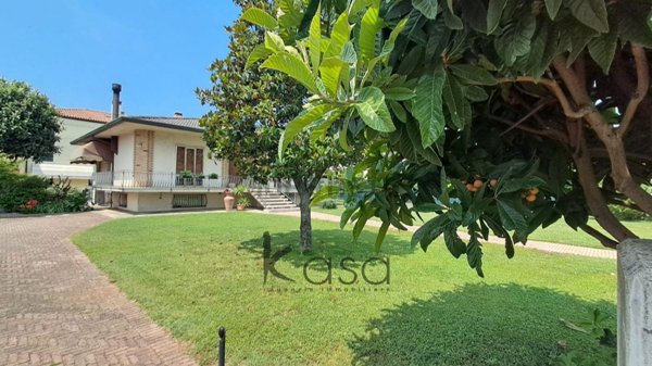 casa indipendente in vendita a Vedelago