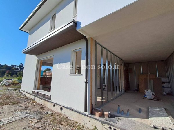 casa indipendente in vendita a Vedelago in zona Fossalunga