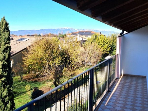 appartamento in vendita a Vedelago in zona Fanzolo