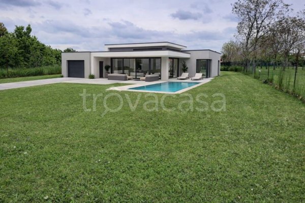 terreno edificabile in vendita a Vedelago in zona Cavasagra