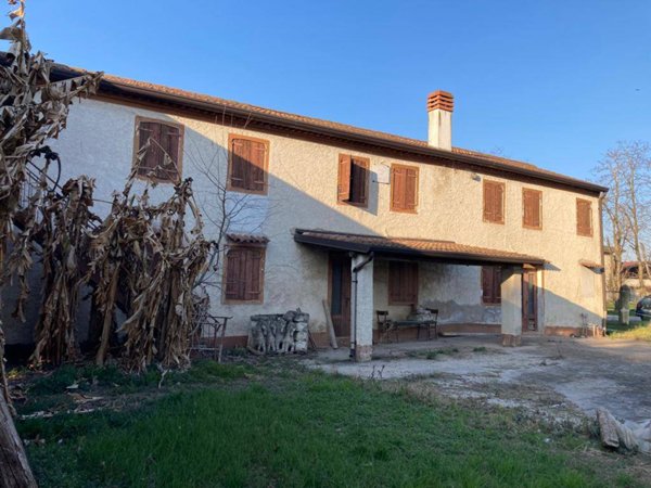 casa indipendente in vendita a Vedelago in zona Albaredo