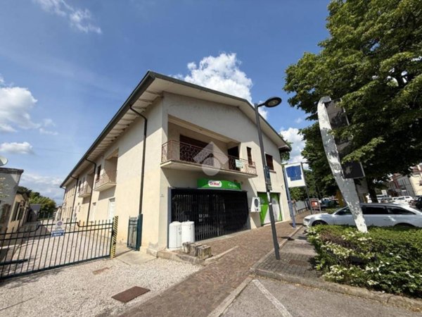 appartamento in vendita a Vedelago in zona Fanzolo