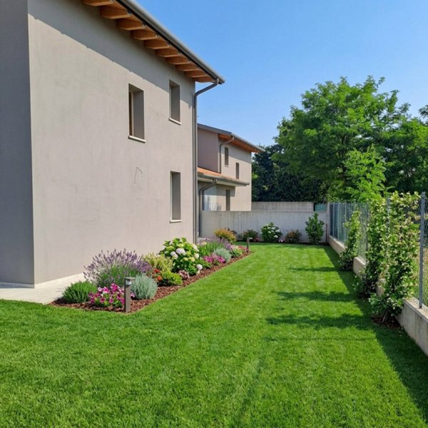casa indipendente in vendita a Vedelago in zona Albaredo