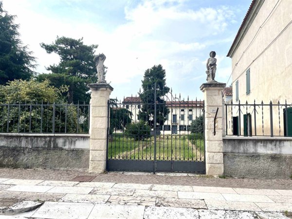 casa indipendente in vendita a Vedelago in zona Albaredo