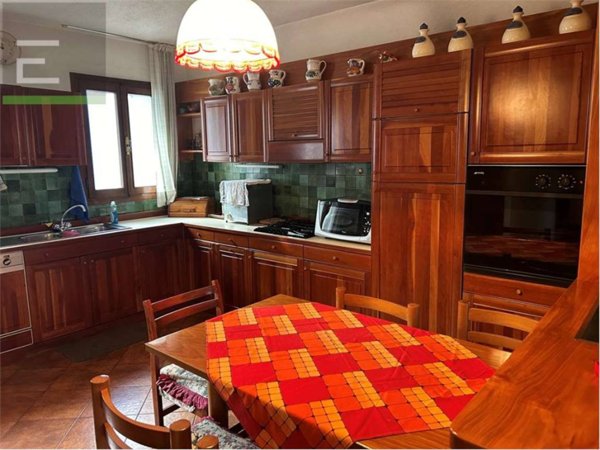 casa indipendente in vendita a Vidor in zona Colbertaldo