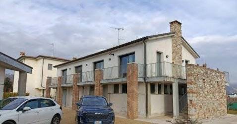 casa indipendente in vendita a Vidor