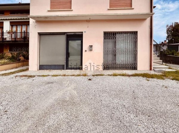 appartamento in vendita a Vidor in zona Colbertaldo