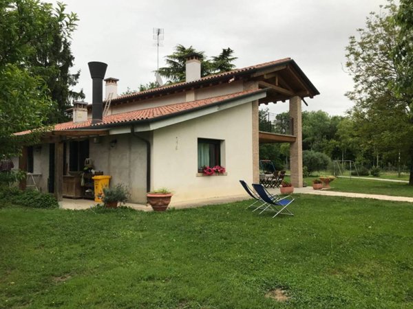 casa indipendente in vendita a Villorba