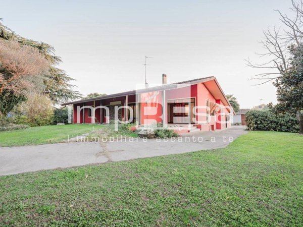 casa indipendente in vendita a Villorba in zona Lancenigo
