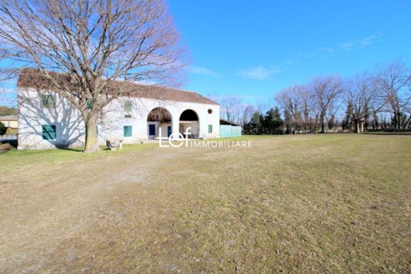 casa indipendente in vendita a Villorba in zona Catena