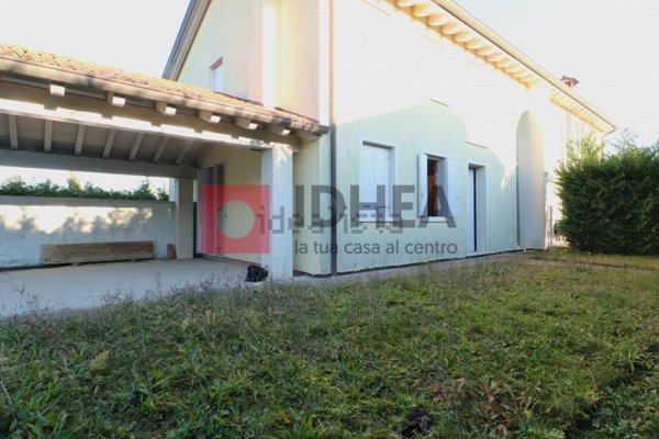 casa indipendente in vendita a Villorba in zona Lancenigo