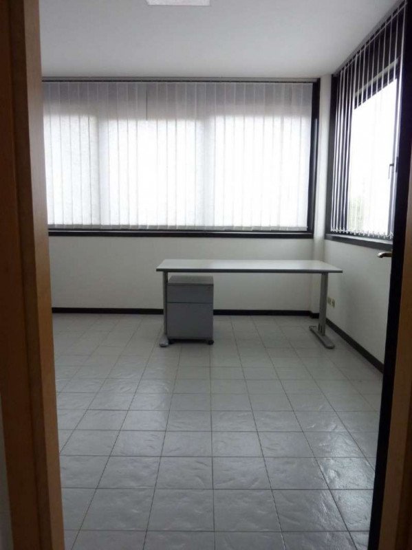 ufficio in vendita a Villorba in zona Carità