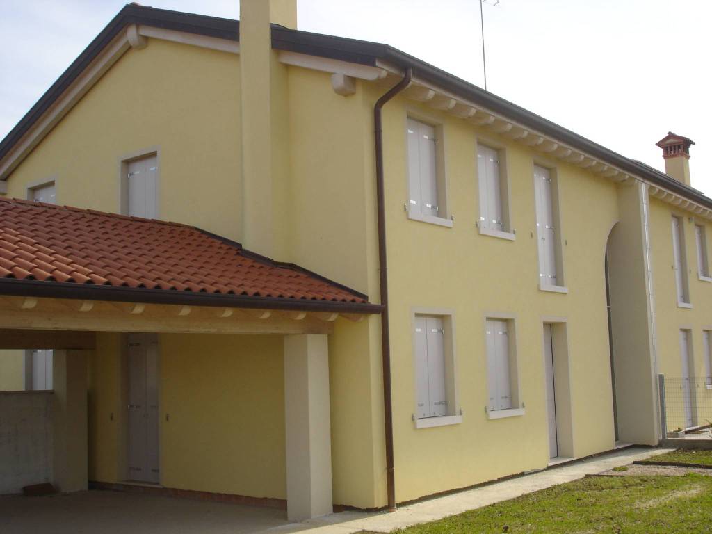 casa indipendente in vendita a Villorba