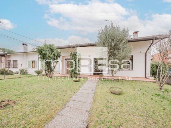 casa indipendente in vendita a Villorba