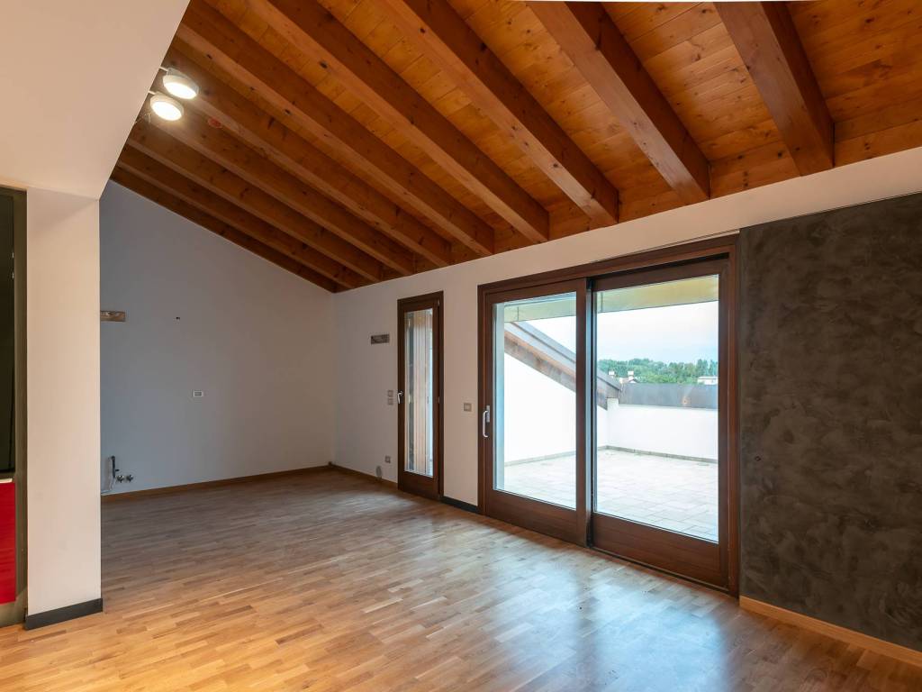 appartamento in vendita a Villorba in zona Lancenigo