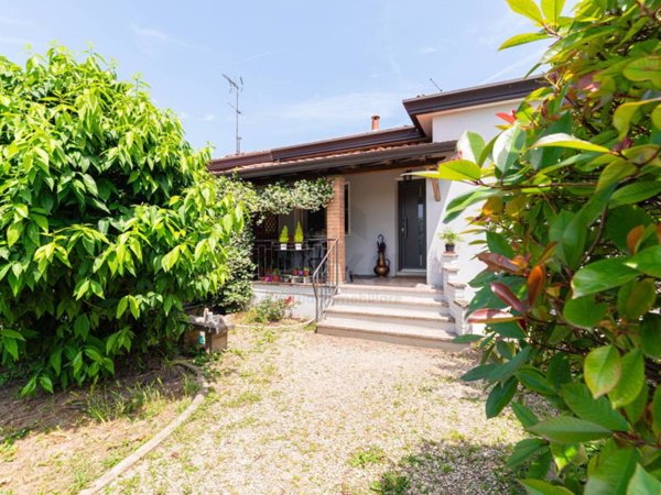 casa indipendente in vendita a Villorba
