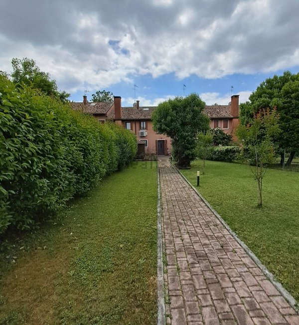casa indipendente in vendita a Villorba