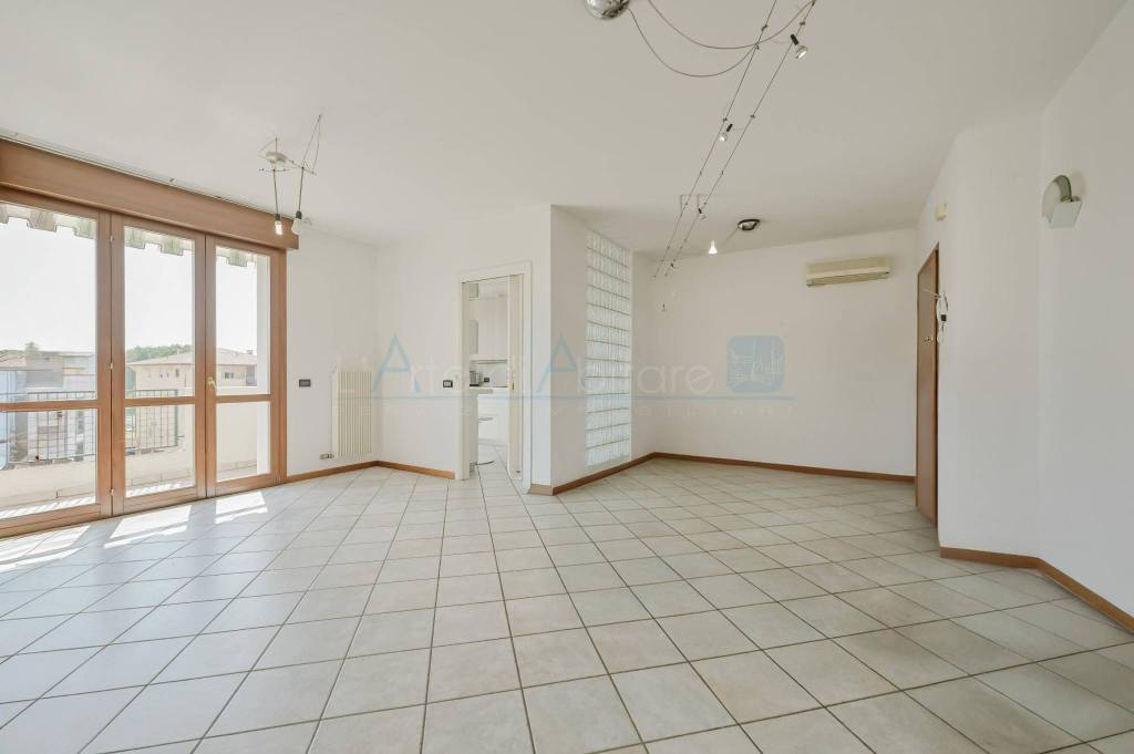 appartamento in vendita a Villorba in zona Fontane