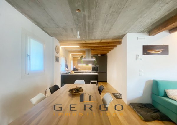 casa semindipendente in vendita a Villorba in zona Carità