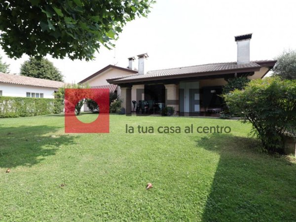 casa indipendente in vendita a Villorba
