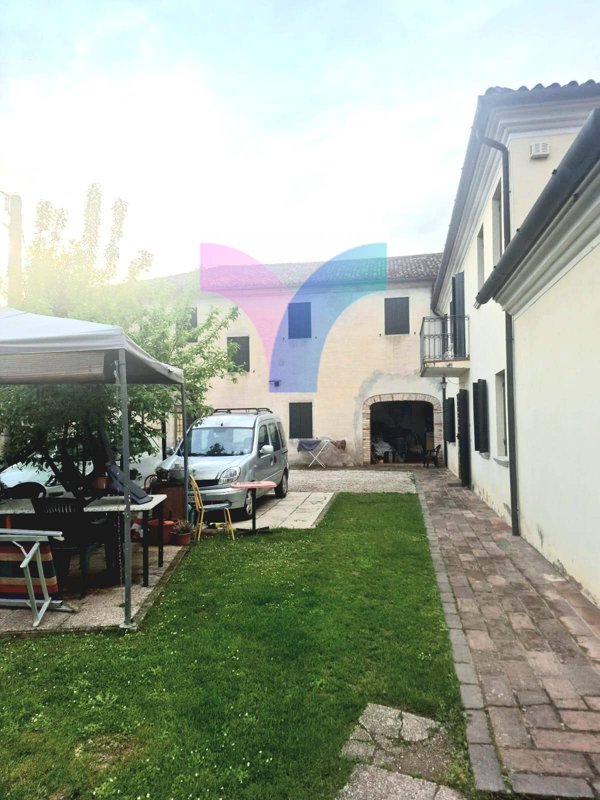 casa indipendente in vendita a Villorba in zona Lancenigo