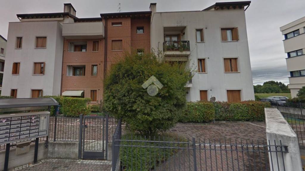 appartamento in vendita a Villorba in zona Fontane