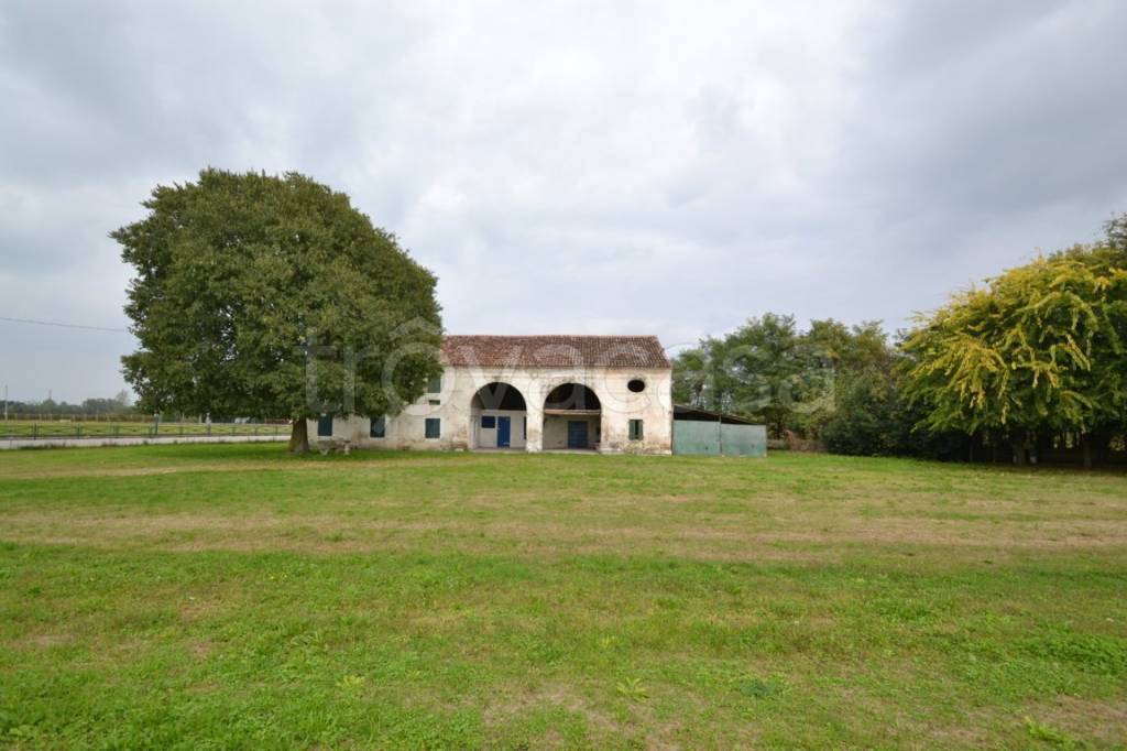casa indipendente in vendita a Villorba