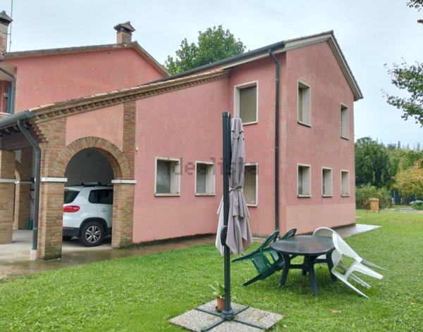 esavano in vendita a Villorba
