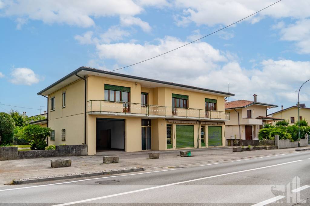 casa indipendente in vendita a Villorba in zona Fontane