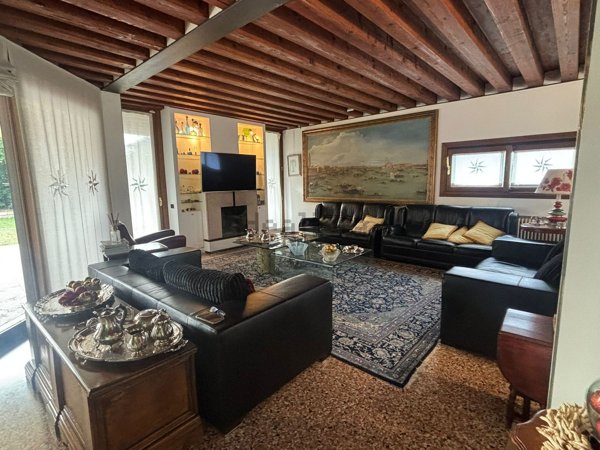 casa indipendente in vendita a Villorba in zona Fontane