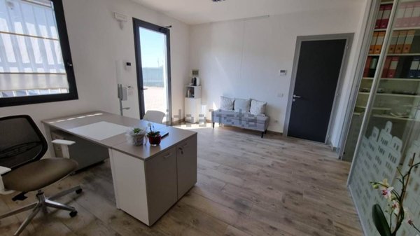 locale di sgombero in vendita a Villorba