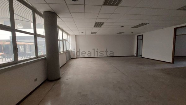 ufficio in vendita a Villorba in zona Fontane