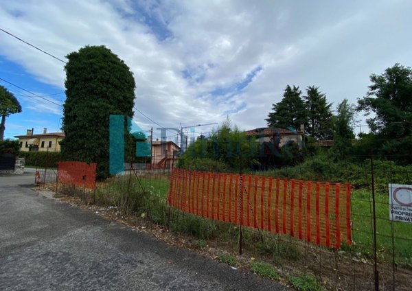casa indipendente in vendita a Villorba in zona Lancenigo