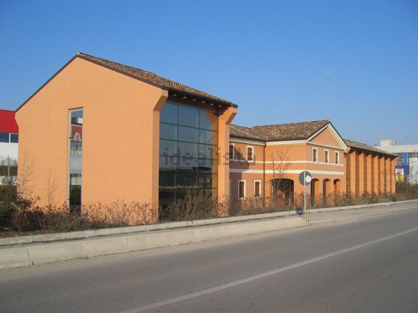 casa indipendente in vendita a Villorba