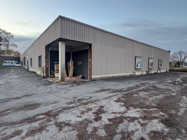 capannone in vendita a Villorba in zona Lancenigo