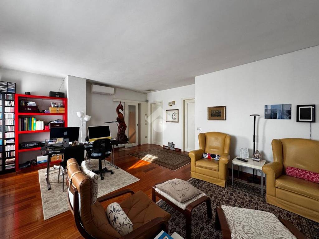 casa indipendente in vendita a Villorba in zona Lancenigo