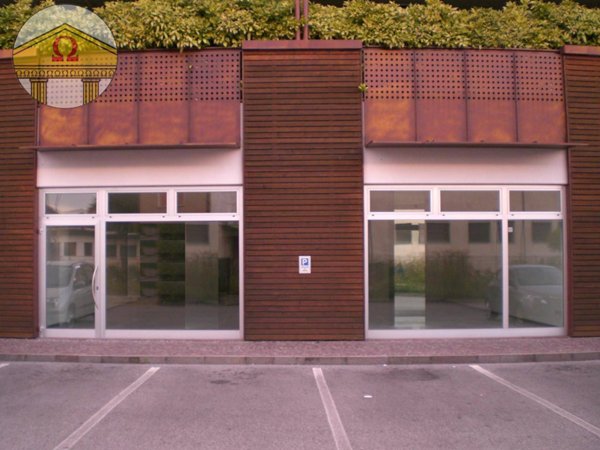 locale commerciale in vendita a Villorba