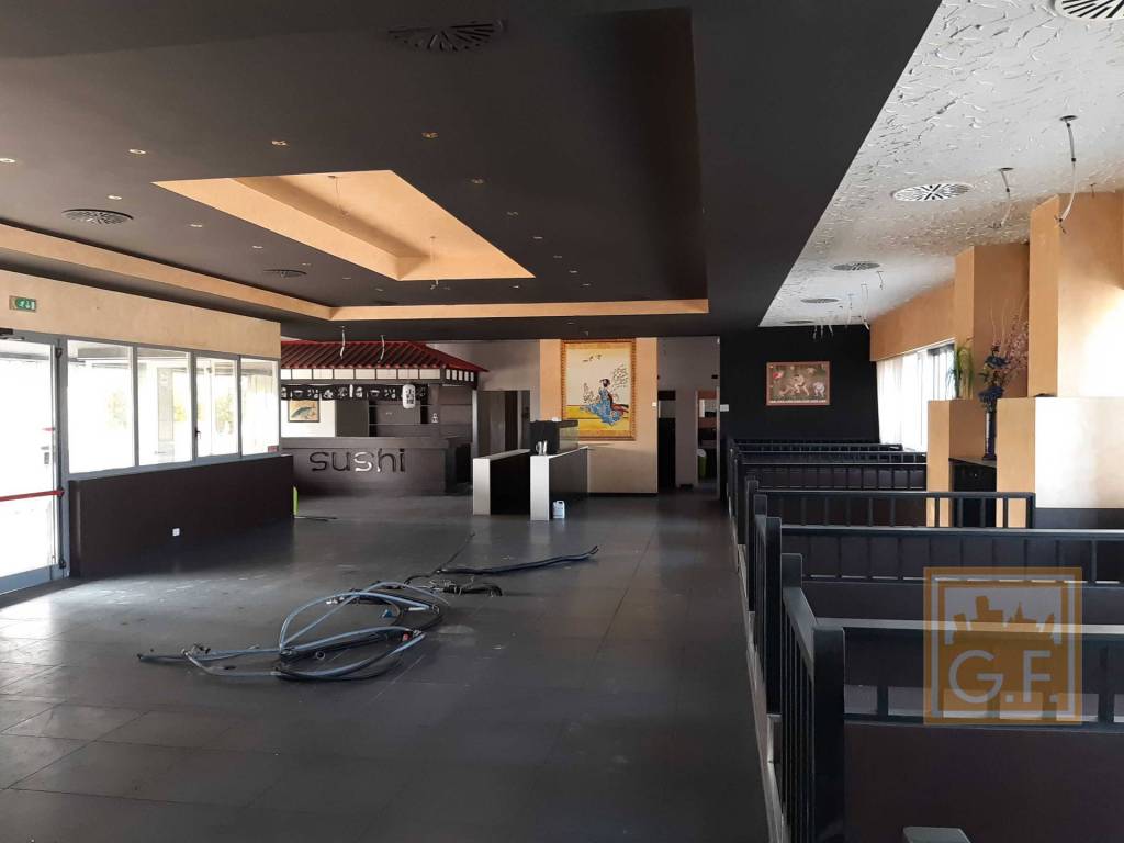 negozio in vendita a Villorba in zona Lancenigo