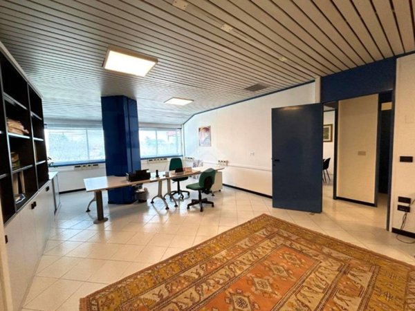 ufficio in vendita a Villorba in zona Lancenigo