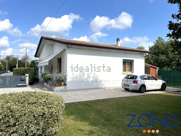 casa indipendente in vendita a Villorba in zona Carità