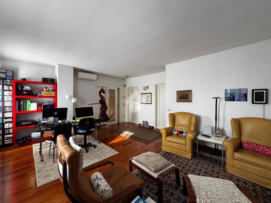 casa indipendente in vendita a Villorba