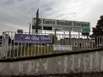 capannone in vendita a Villorba in zona Lancenigo