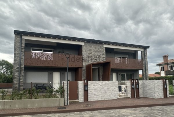 appartamento in vendita a Villorba in zona Carità