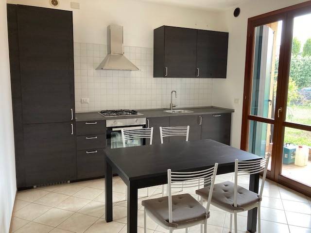 appartamento in vendita a Villorba in zona Lancenigo